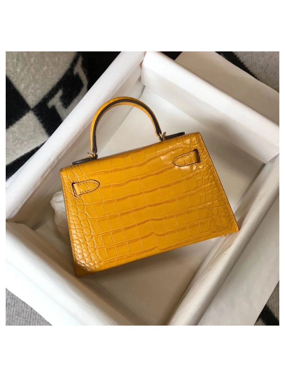 Hermes Kelly Mini II Bag In Yellow Embossed Crocodile Leather