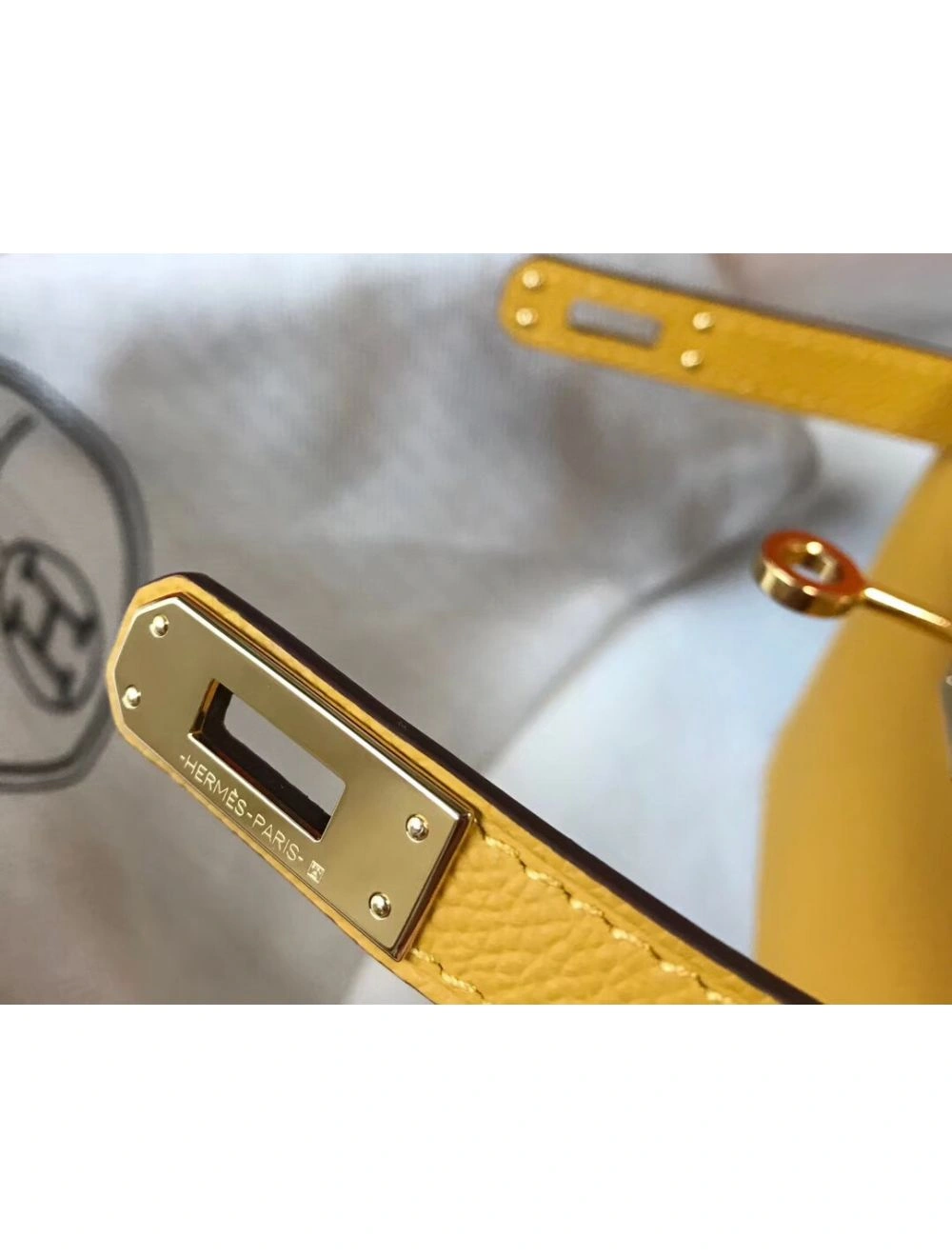 Hermes Kelly Mini II Bag In Yellow Epsom Leather GHW