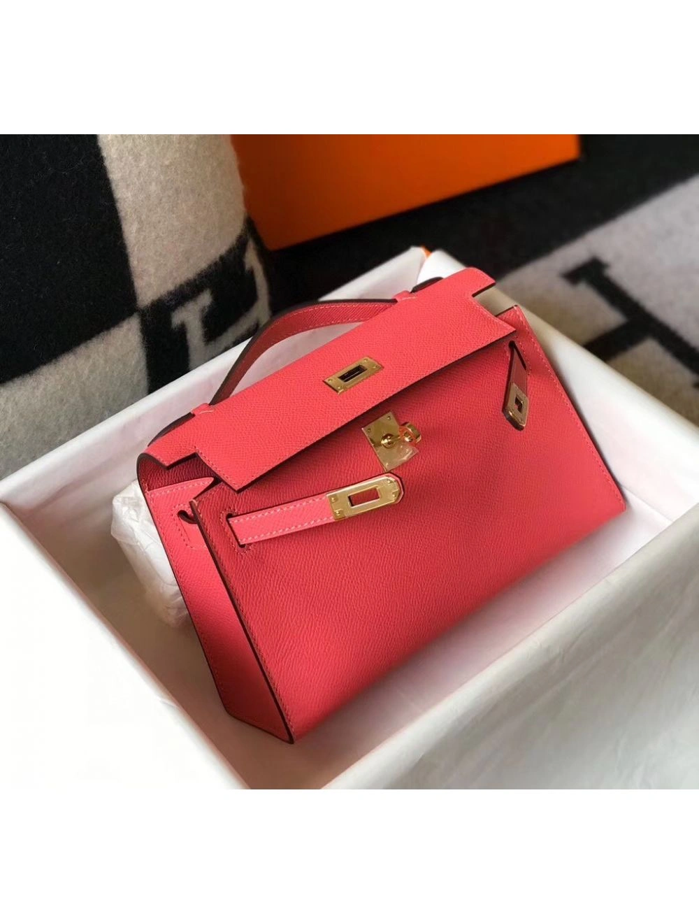 Hermes Kelly Pochette Bag In Rose Lipstick Epsom Leather
