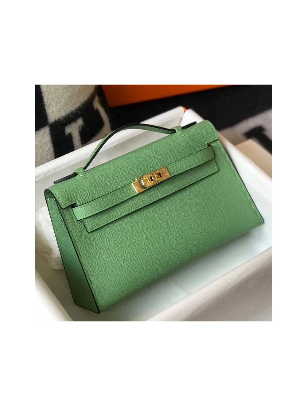 Hermes Kelly Pochette Bag In Vert Criquet Epsom Leather