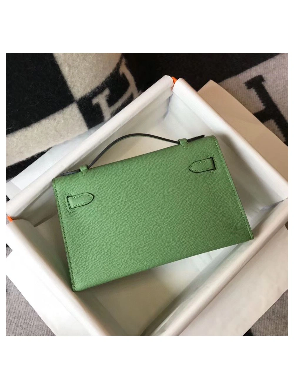 Hermes Kelly Pochette Bag In Vert Criquet Epsom Leather