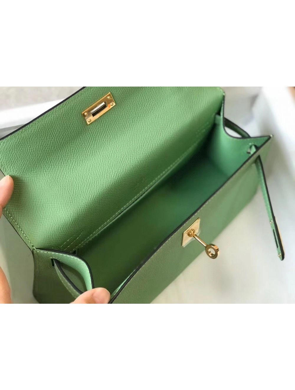 Hermes Kelly Pochette Bag In Vert Criquet Epsom Leather