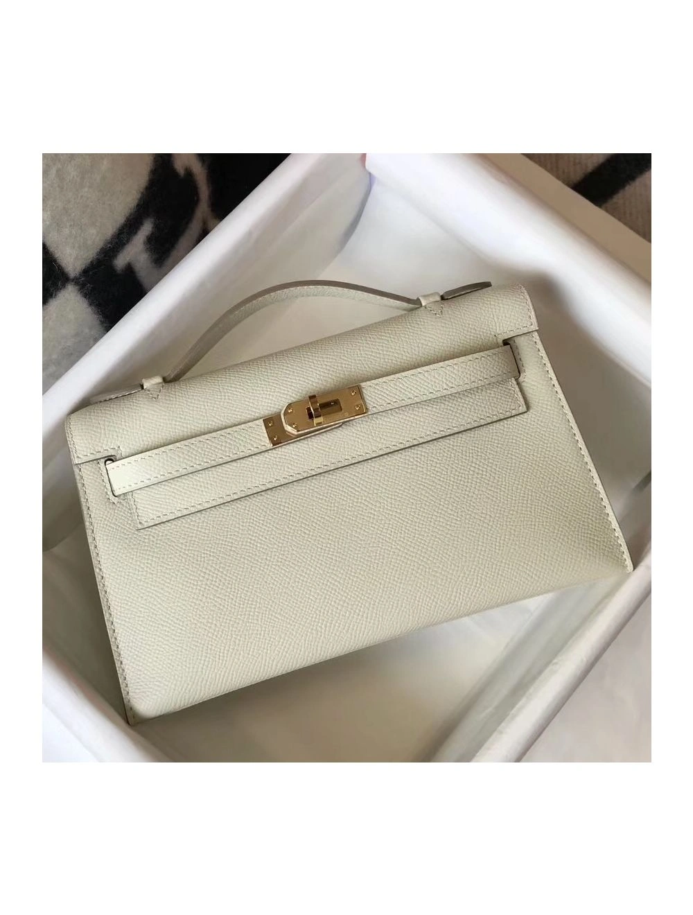 Hermes Kelly Pochette Bag In off-white Epsom Leather