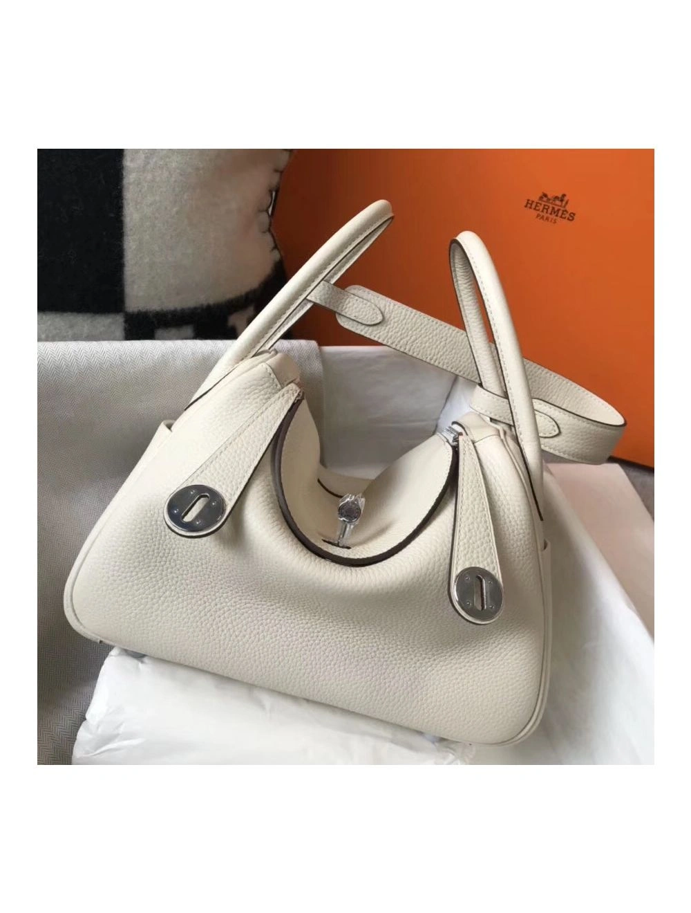 Hermes Lindy 26cm Bag In Beton Clemence Leather PHW