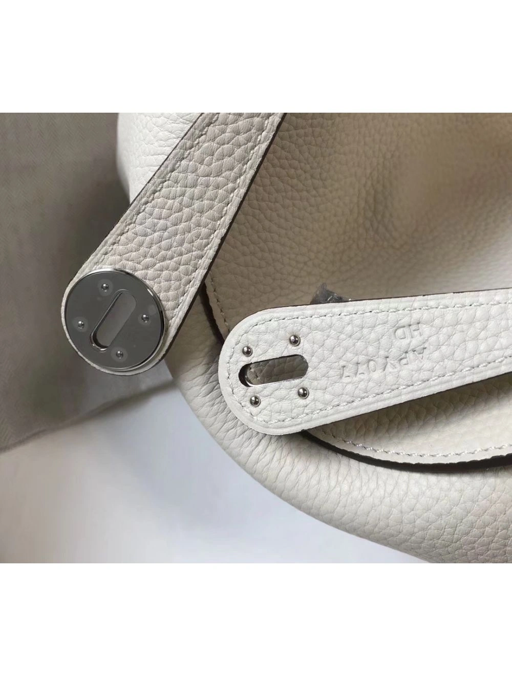 Hermes Lindy 26cm Bag In Beton Clemence Leather PHW