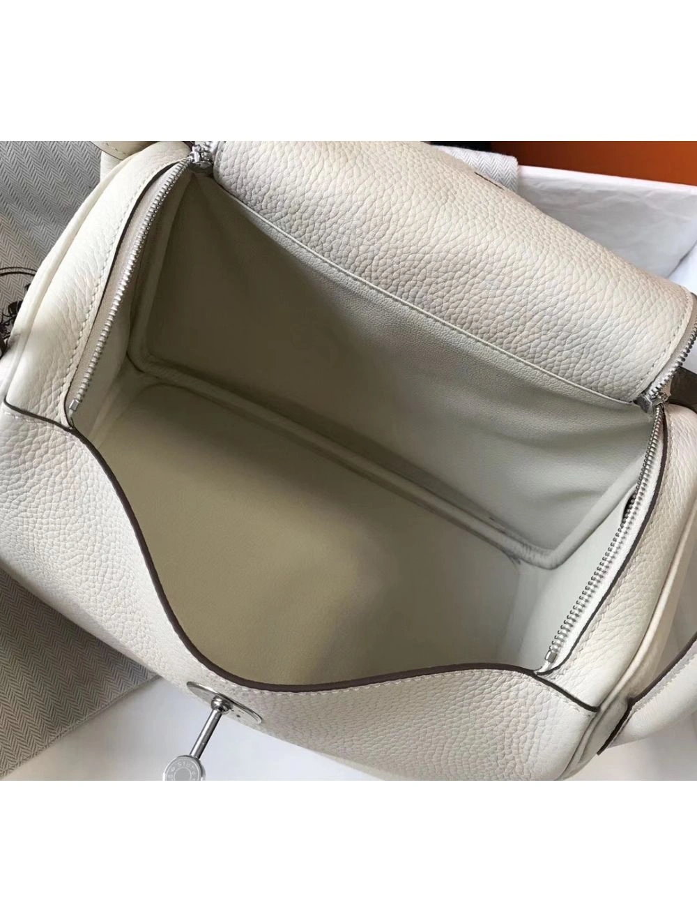 Hermes Lindy 26cm Bag In Beton Clemence Leather PHW