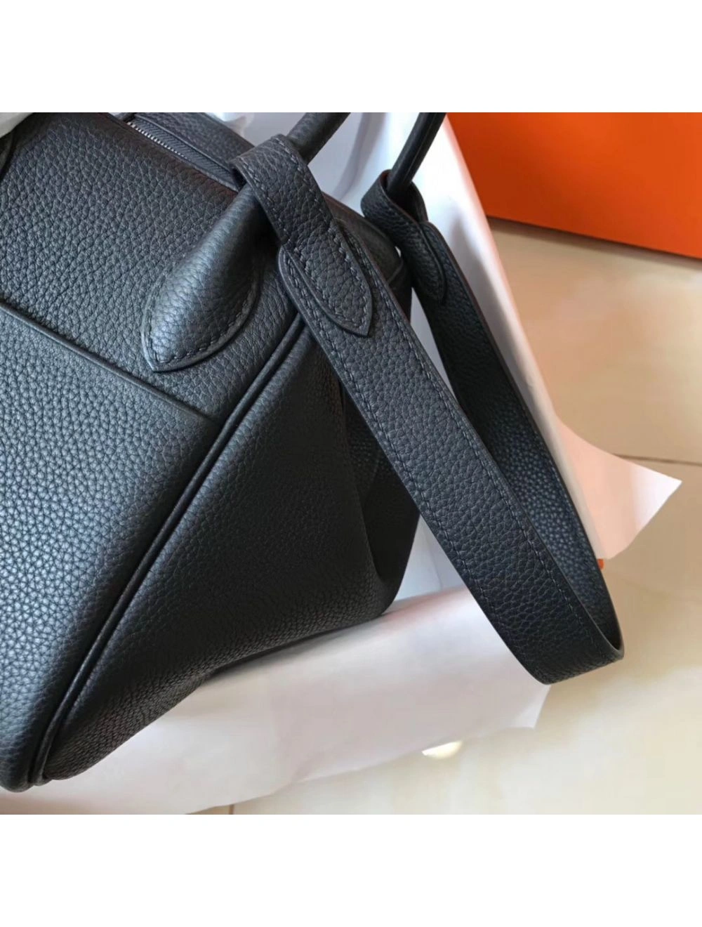 Hermes Lindy 26cm Bag In Black Clemence Leather