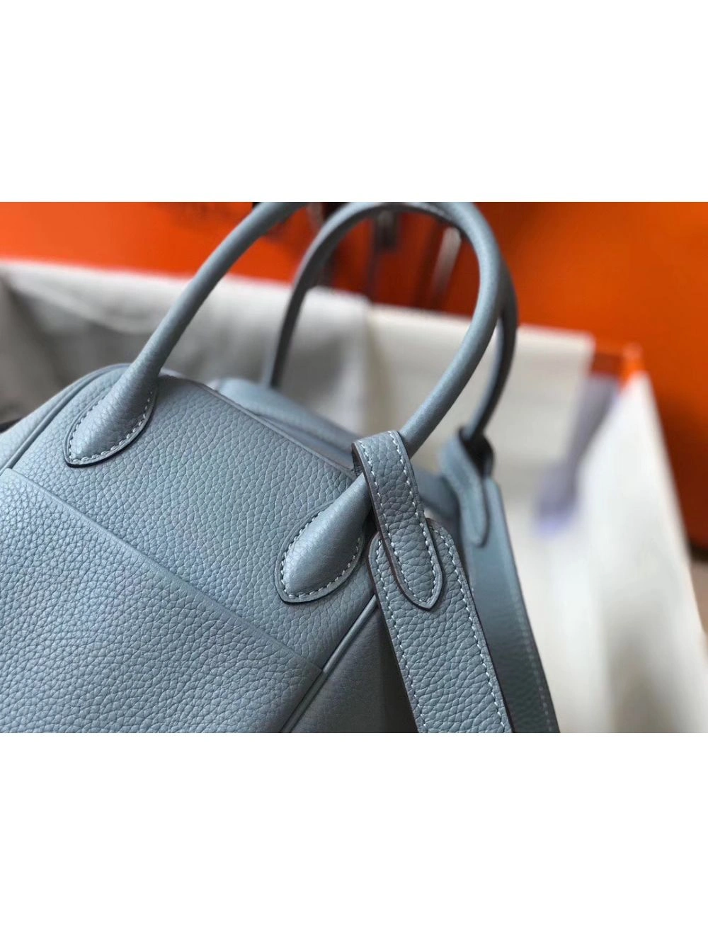 Hermes Lindy 26cm Bag In Blue Lin Clemence Leather PHW