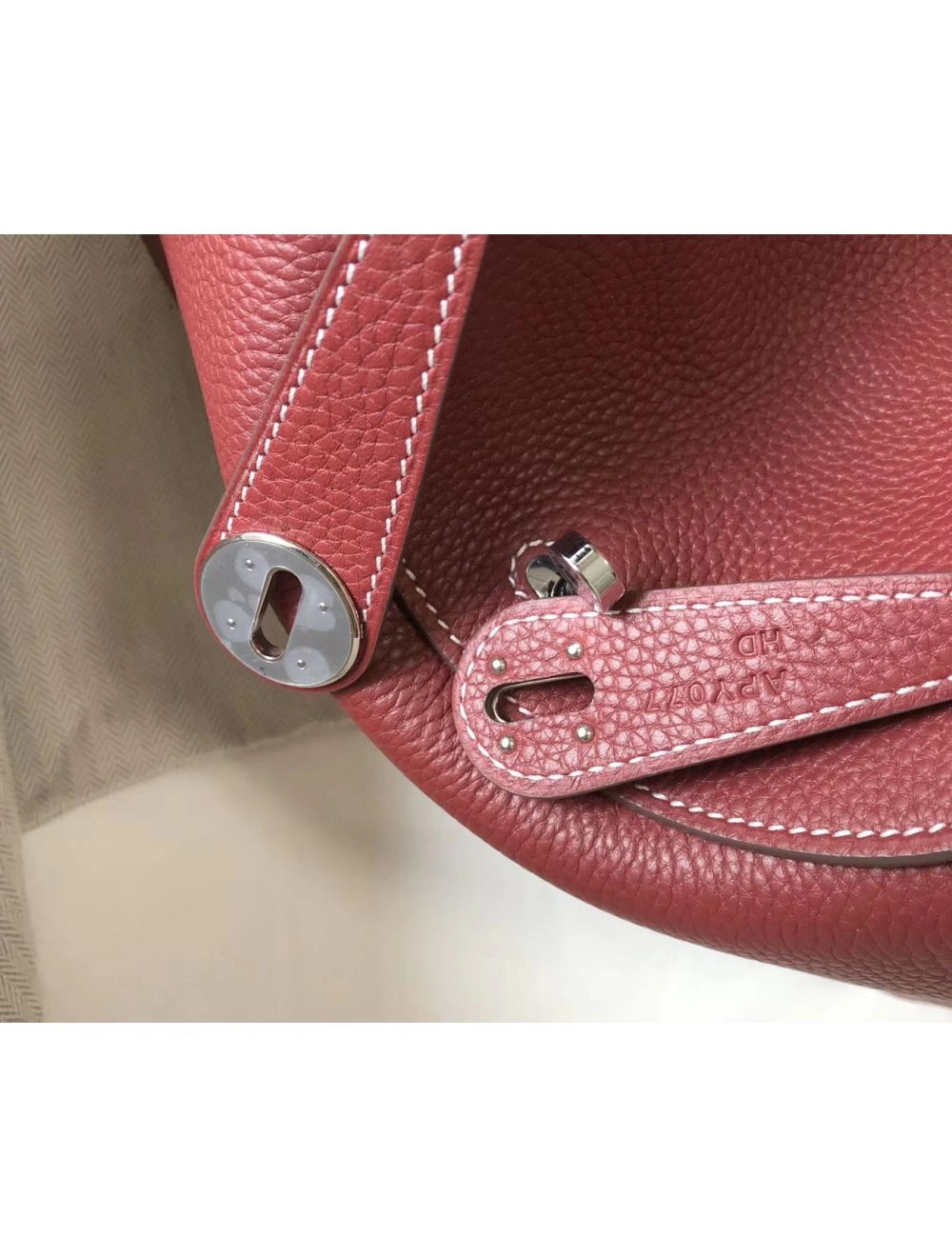 Hermes Lindy 26cm Bag In Bordeaux Clemence Leather PHW