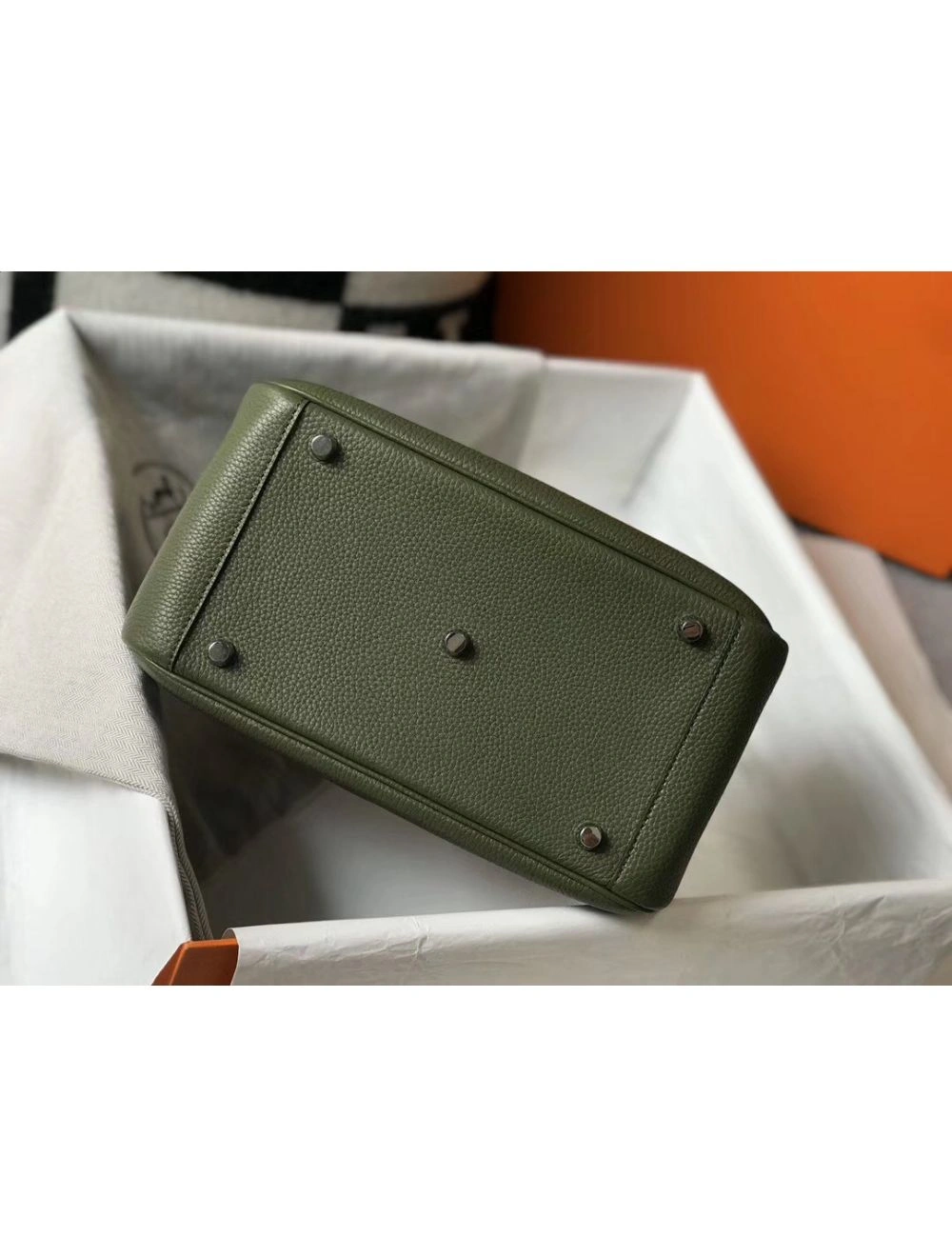 Hermes Lindy 26cm Bag In Canopee Clemence Leather PHW