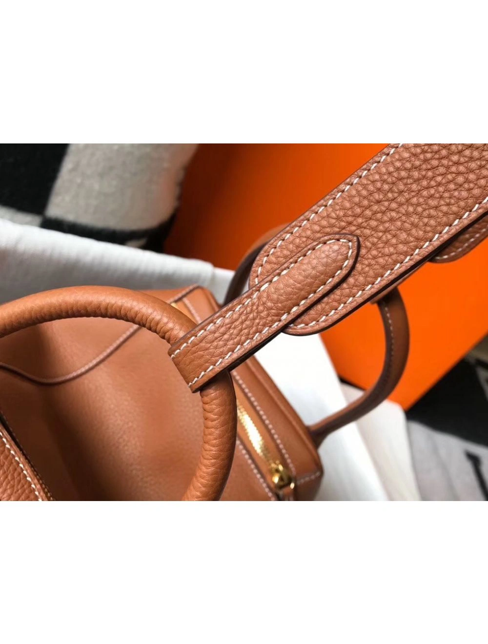 Hermes Lindy 26cm Bag In Gold Clemence Leather GHW