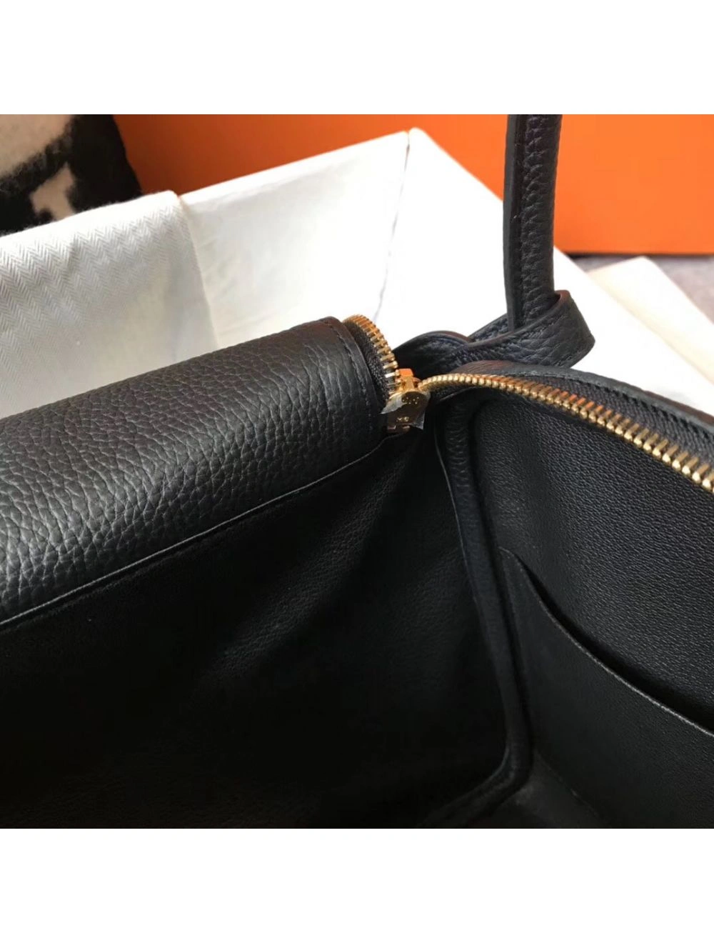 Hermes Lindy 30cm Bag In Black Clemence Leather GHW