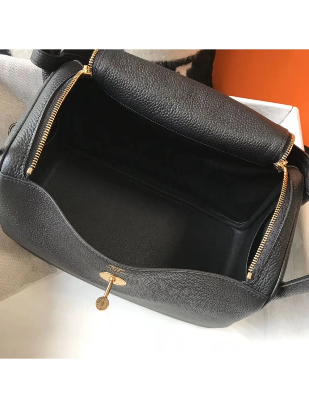 Hermes Lindy 30cm Bag In Black Clemence Leather GHW