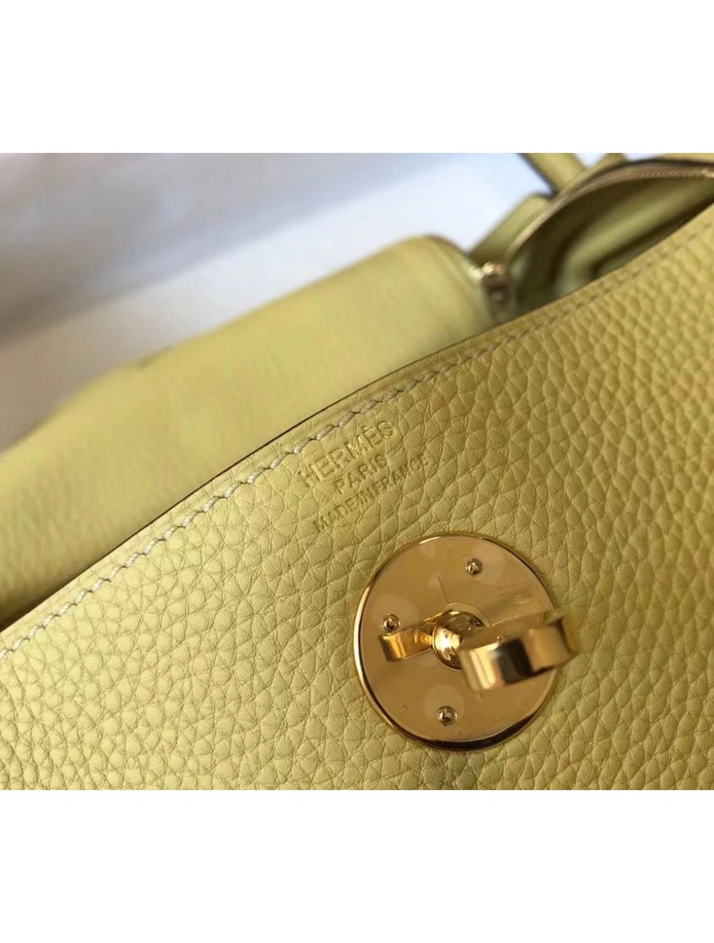 Hermes Lindy 30cm Bag In Jaune Poussin Clemence Leather GHW