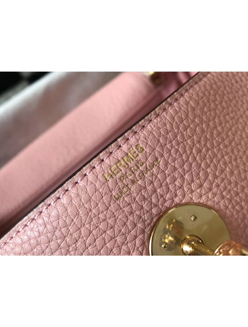 Hermes Lindy 30cm Bag In Pink Clemence Leather GHW