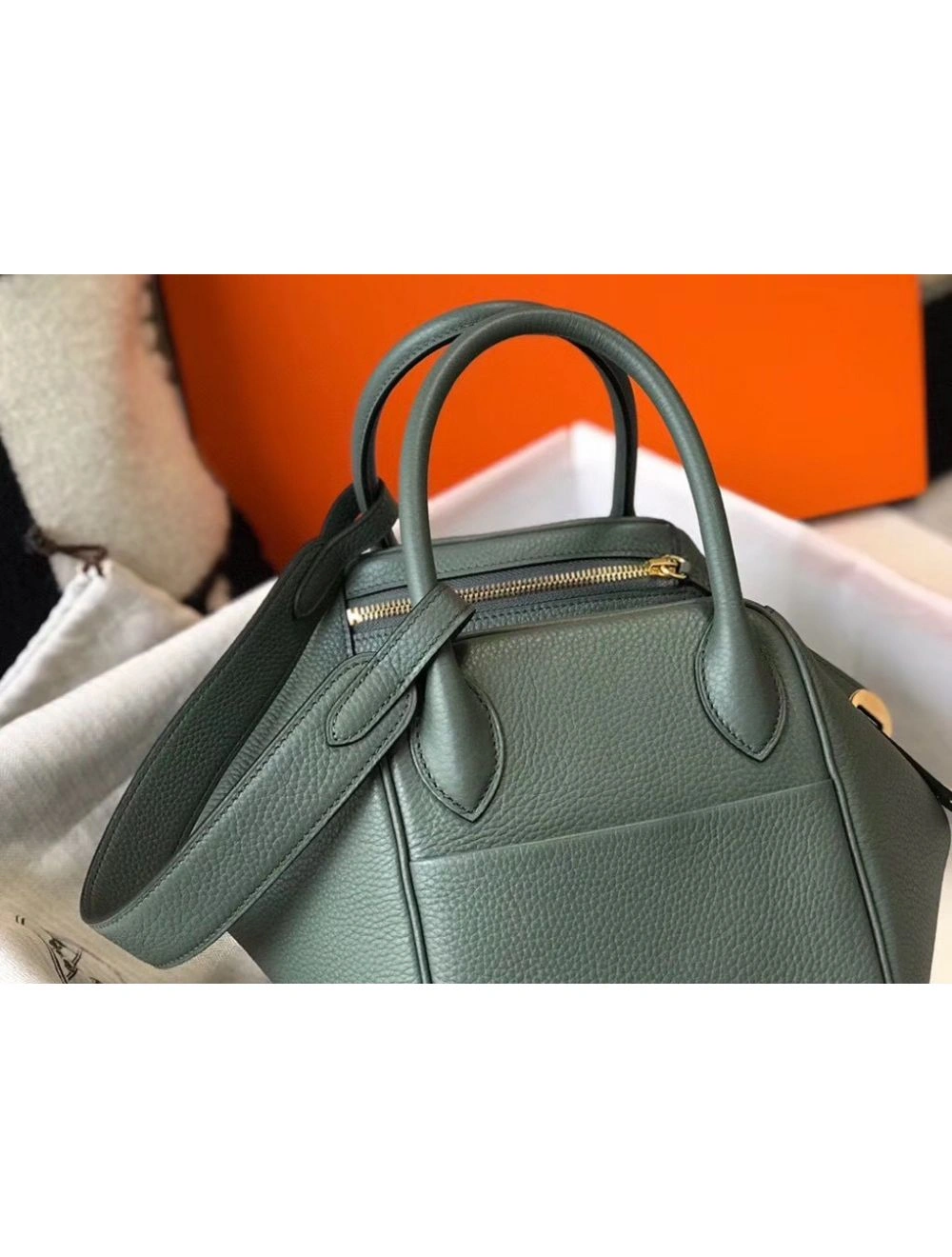 Hermes Lindy 30cm Bag In Vert Amande Clemence Leather GHW
