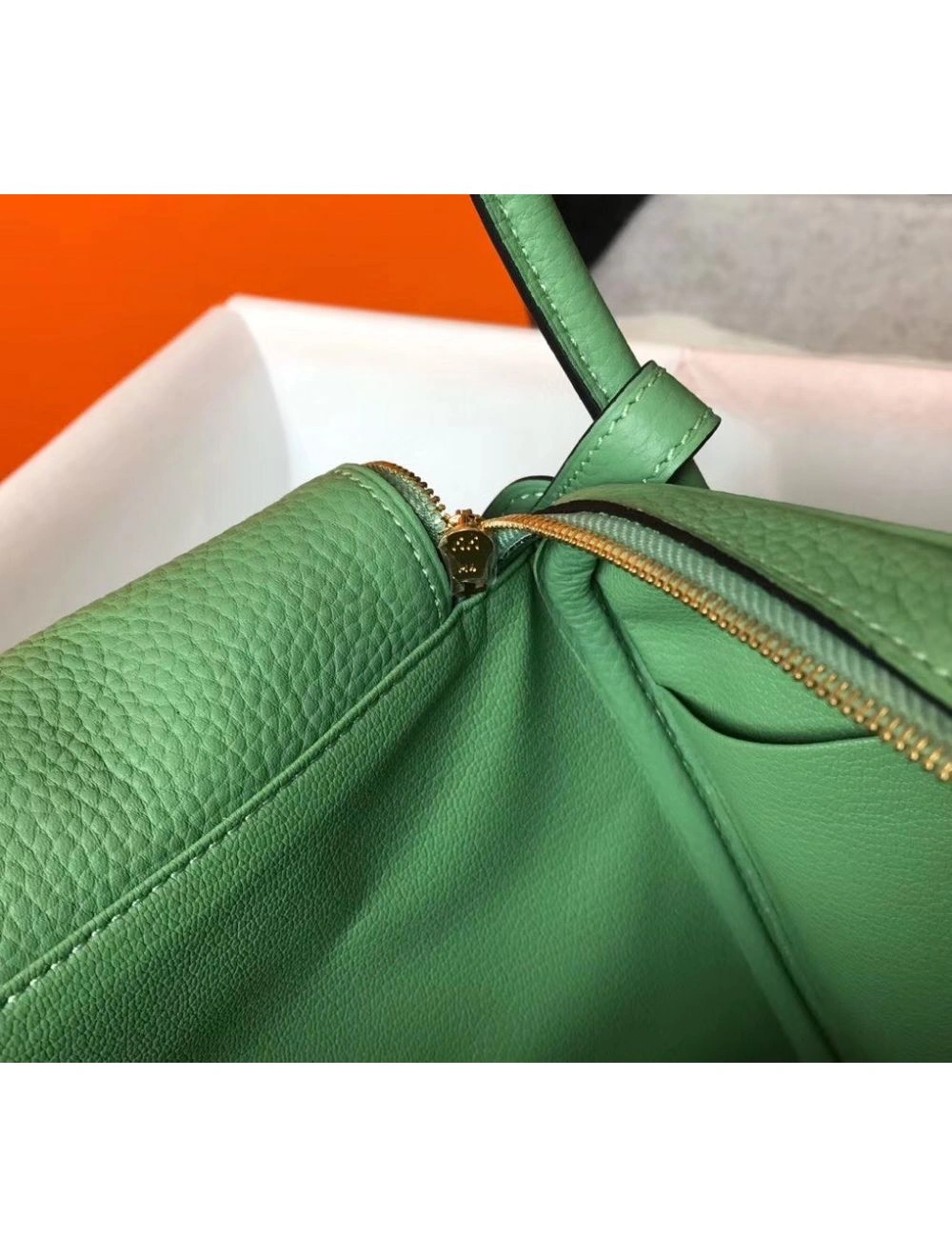 Hermes Lindy 30cm Bag In Vert Criquet Clemence Leather GHW