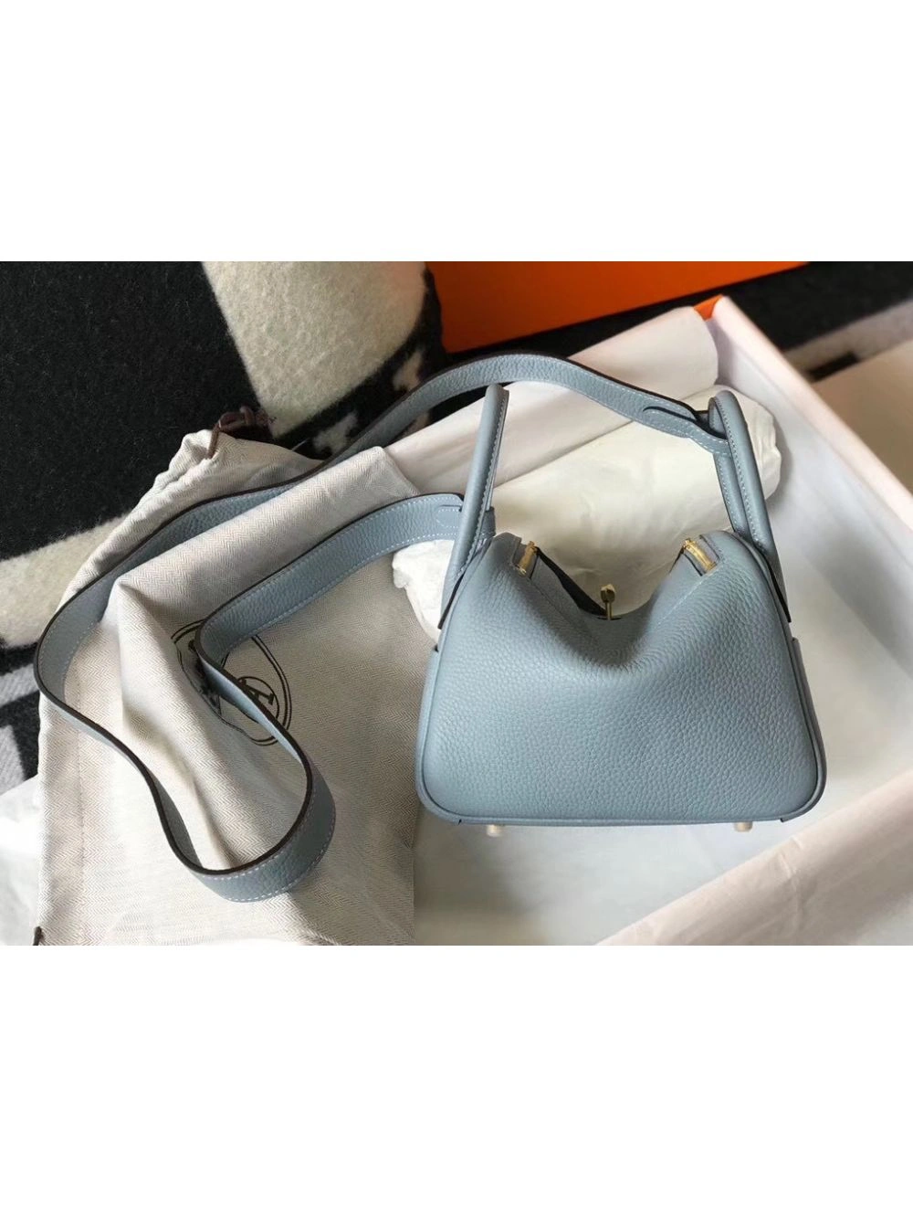 Hermes Lindy Mini Bag In Blue Lin Clemence Leather GHW