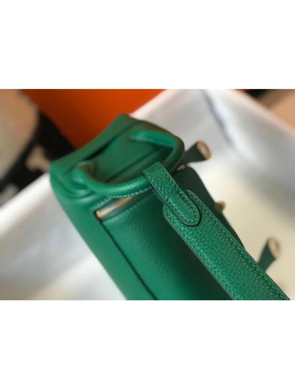 Hermes Lindy Mini Bag In Green Clemence Leather GHW
