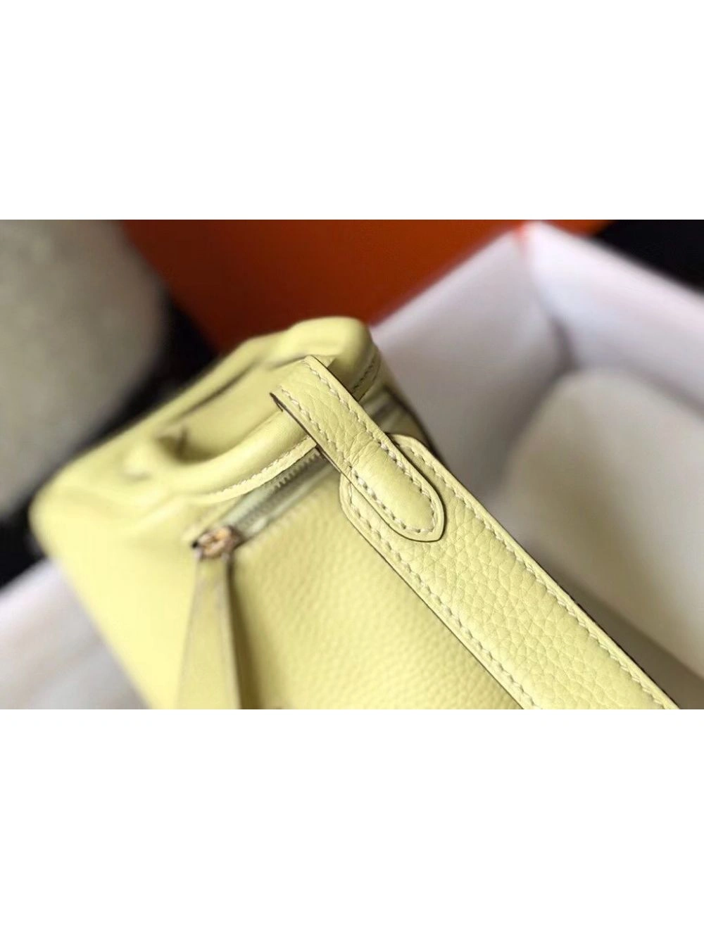 Hermes Lindy Mini Bag In Jaune Poussin Clemence Leather GHW