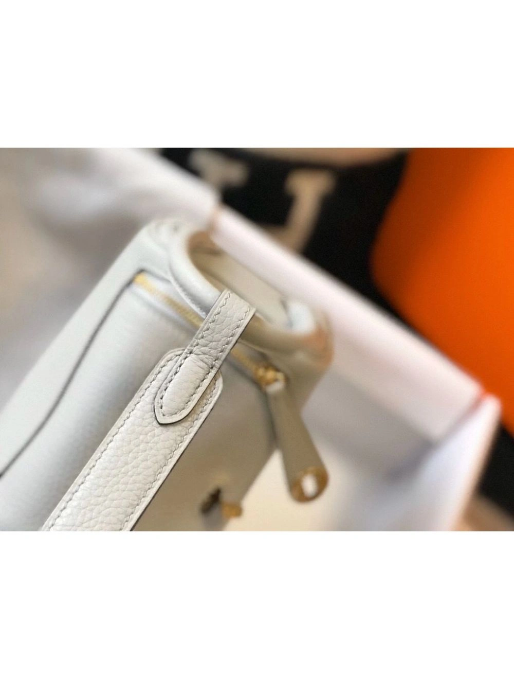 Hermes Lindy Mini Bag In Pearl Grey Clemence Leather GHW