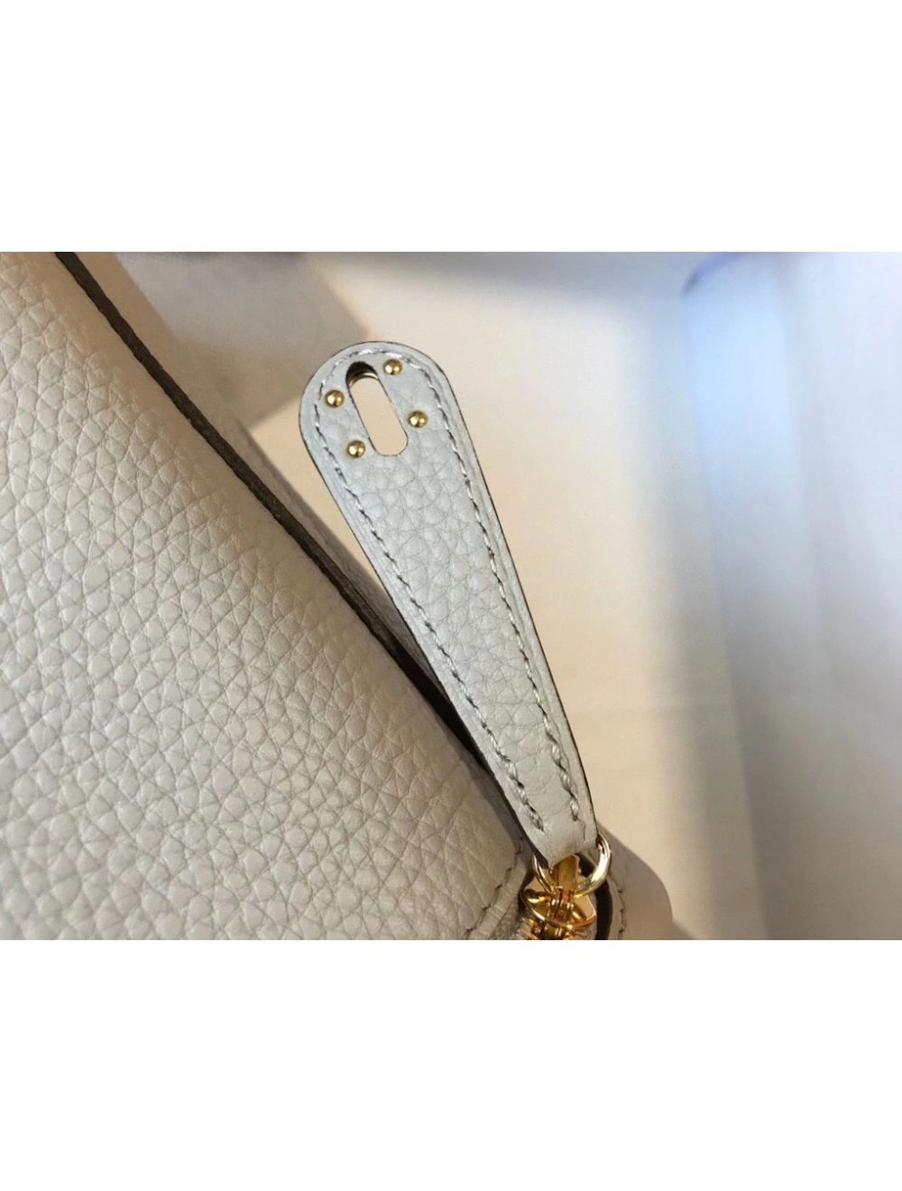 Hermes Lindy Mini Bag In Pearl Grey Clemence Leather GHW