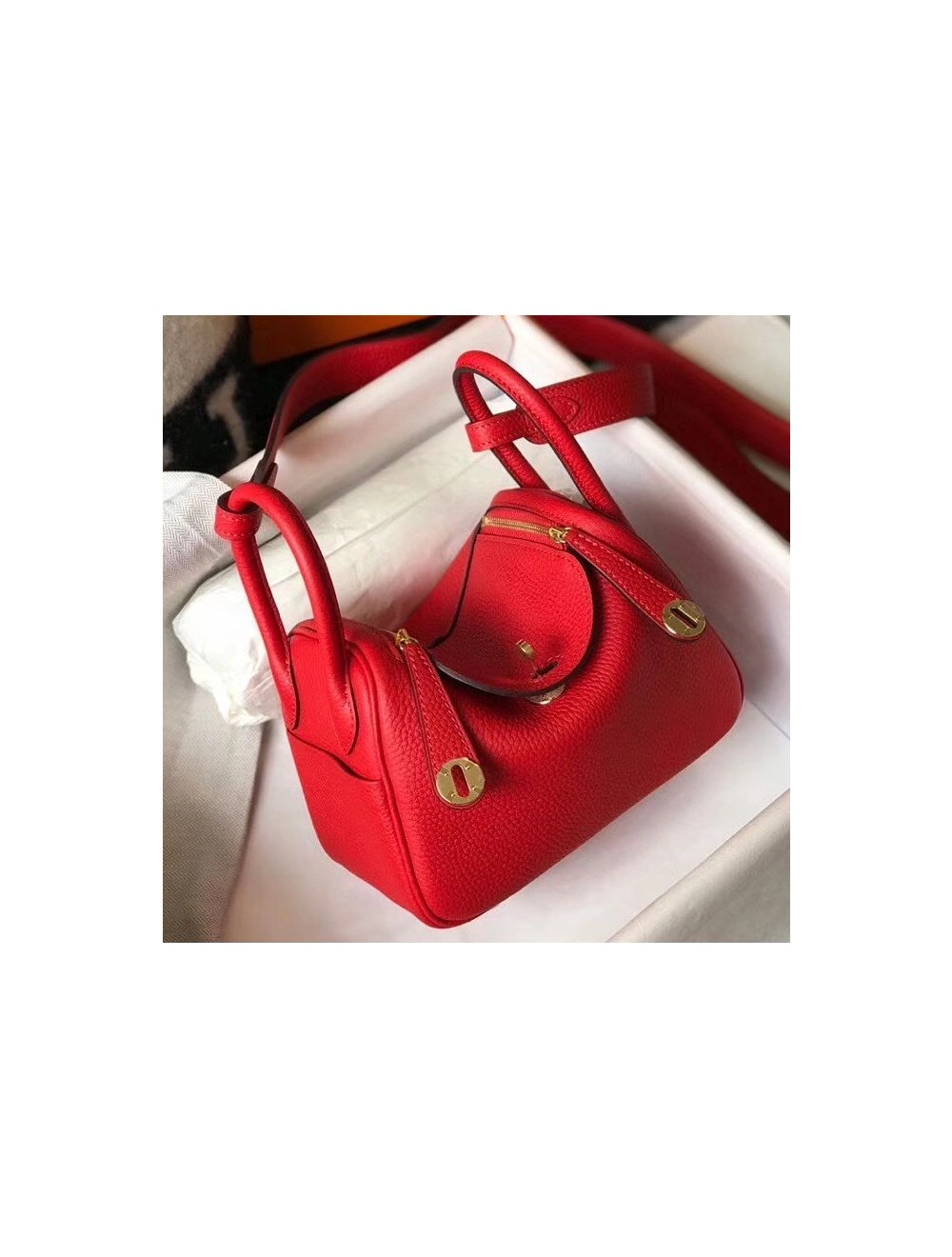 Hermes Lindy Mini Bag In Red Clemence Leather GHW