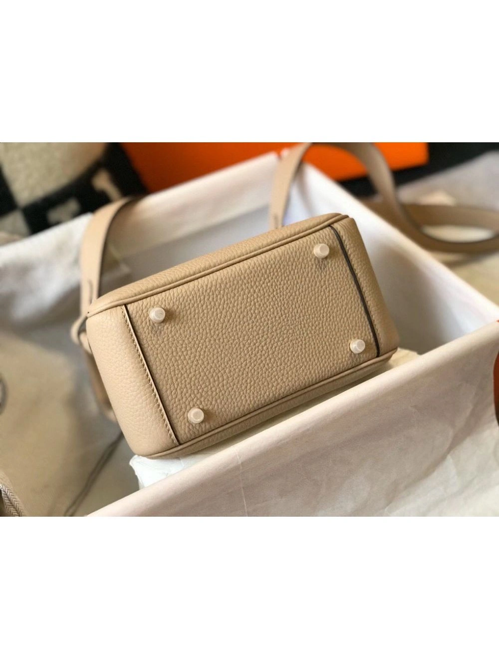 Hermes Lindy Mini Bag In Trench Clemence Leather GHW