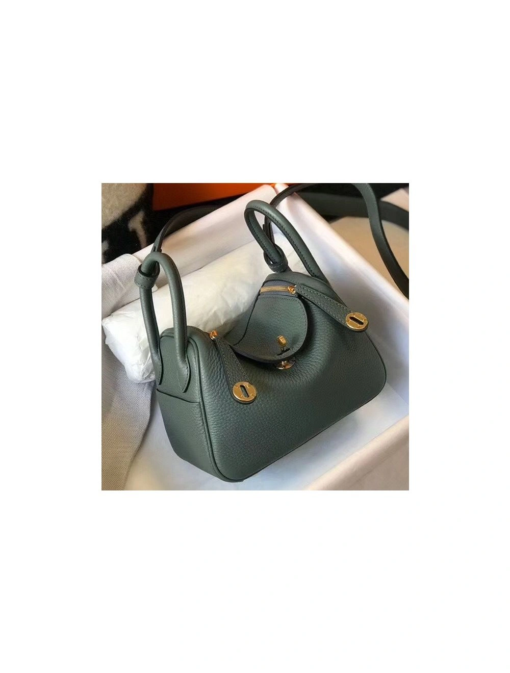 Hermes Lindy Mini Bag In Vert Amande Clemence Leather GHW