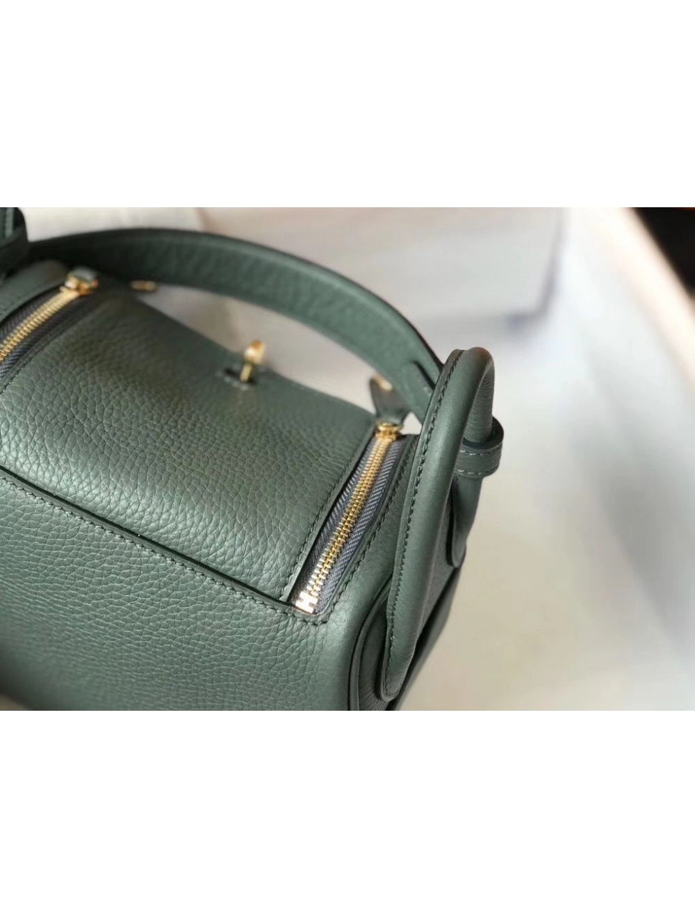 Hermes Lindy Mini Bag In Vert Amande Clemence Leather GHW