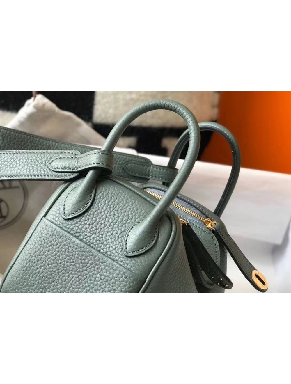 Hermes Lindy Mini Bag In Vert Amande Clemence Leather GHW