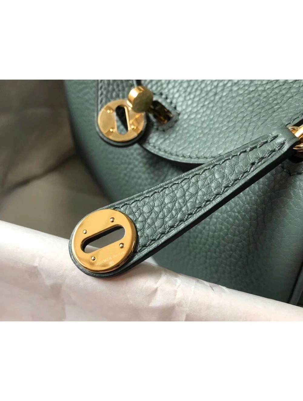 Hermes Lindy Mini Bag In Vert Amande Clemence Leather GHW