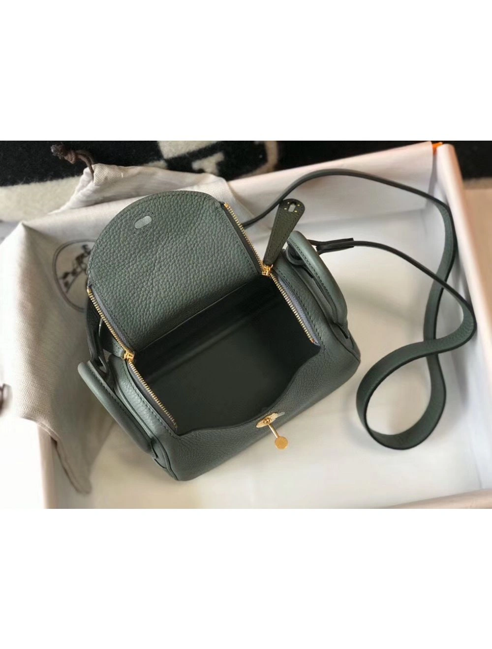 Hermes Lindy Mini Bag In Vert Amande Clemence Leather GHW