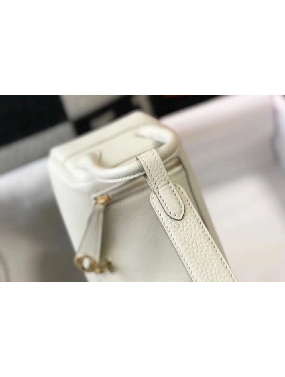 Hermes Lindy Mini Bag In White Clemence Leather GHW