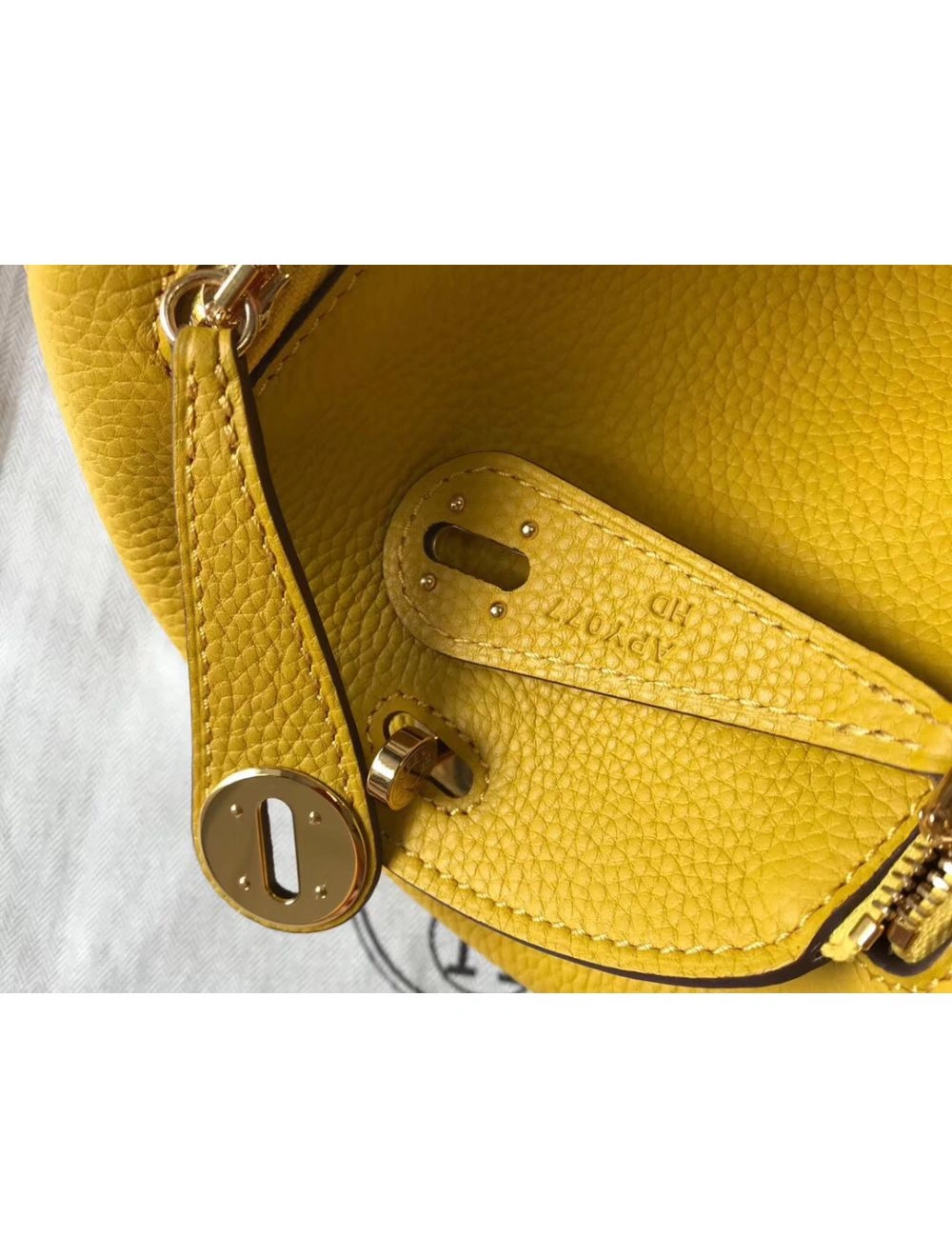 Hermes Lindy Mini Bag In Yellow Clemence Leather GHW