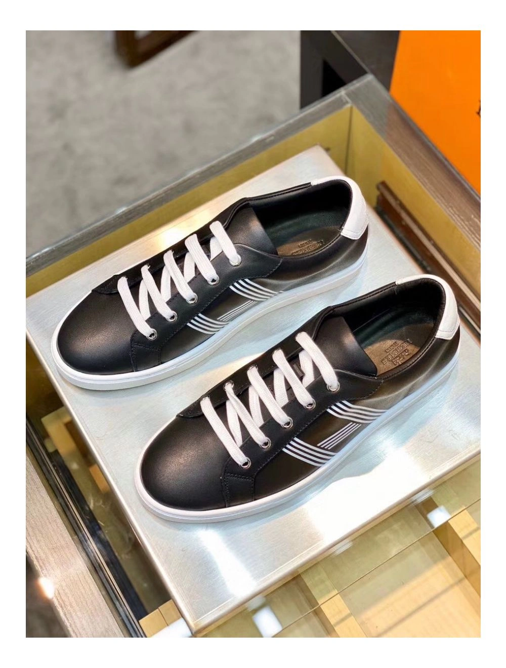 Hermes Men’s Avantage Sneakers In Black Calfskin