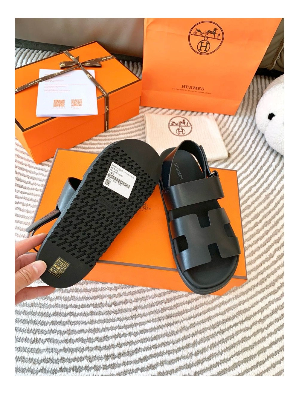 Hermes Men’s Genius Sandals In Black Calfskin