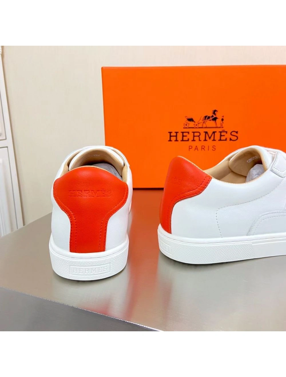 Hermes Men’s Quicker Sneakers In White Calfskin