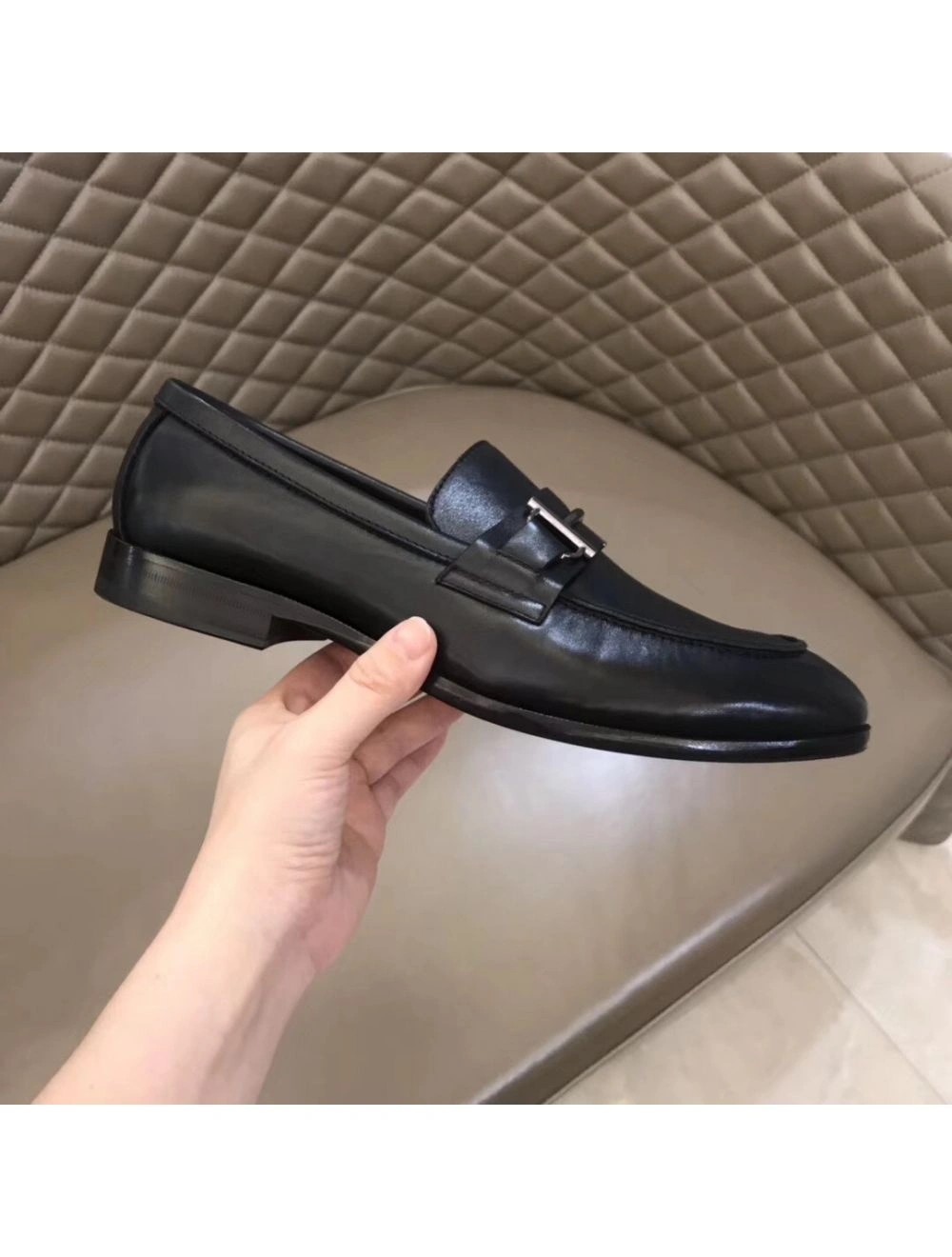 Hermes Men’s Sydney Loafers In Black Calfskin