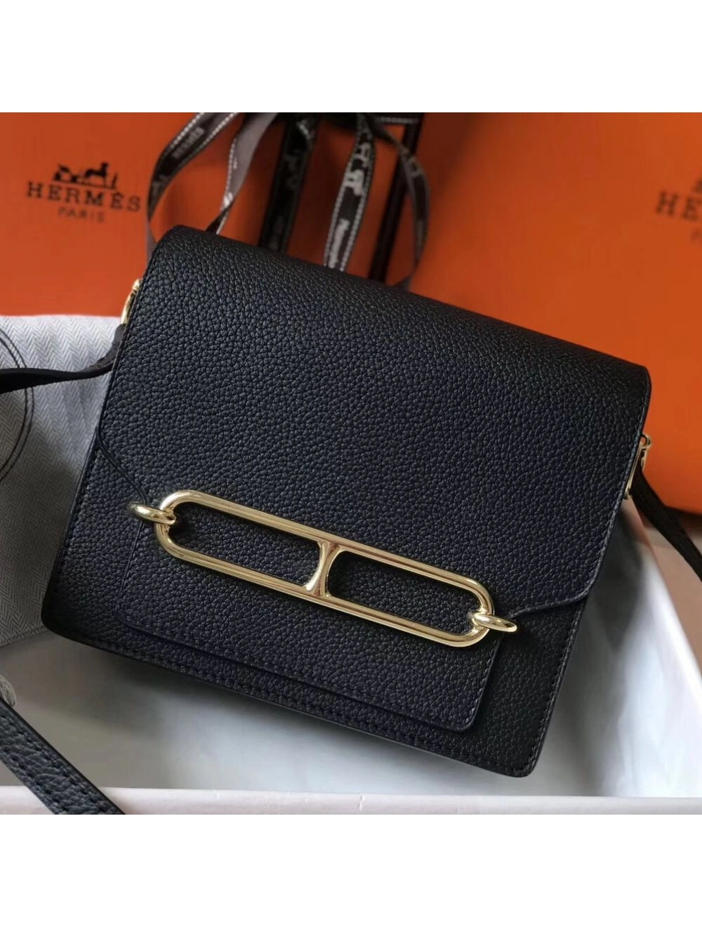 Hermes Mini Sac Roulis 18cm Bag In Black Evercolor Calfskin