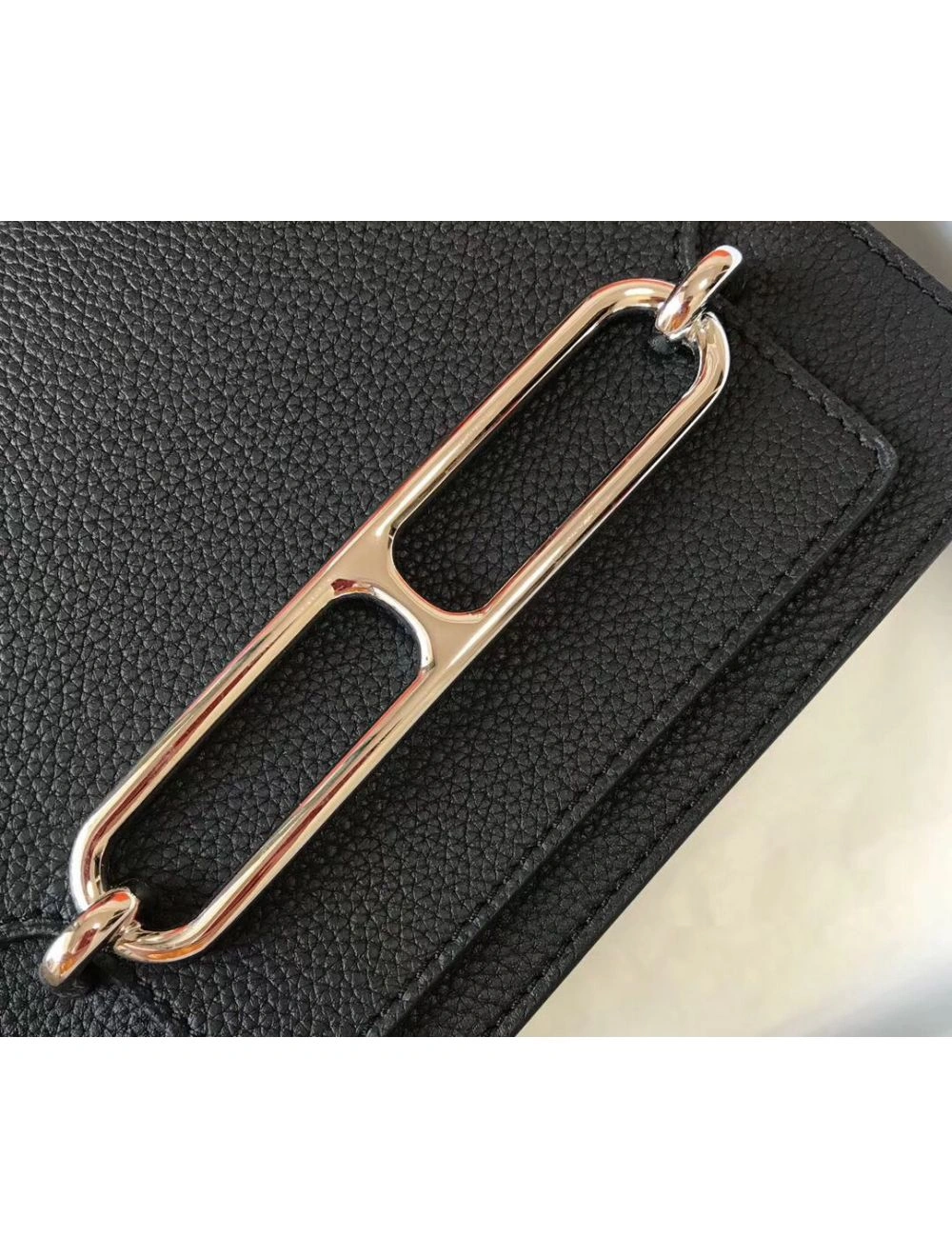 Hermes Mini Sac Roulis 18cm Bag In Black Evercolor Calfskin