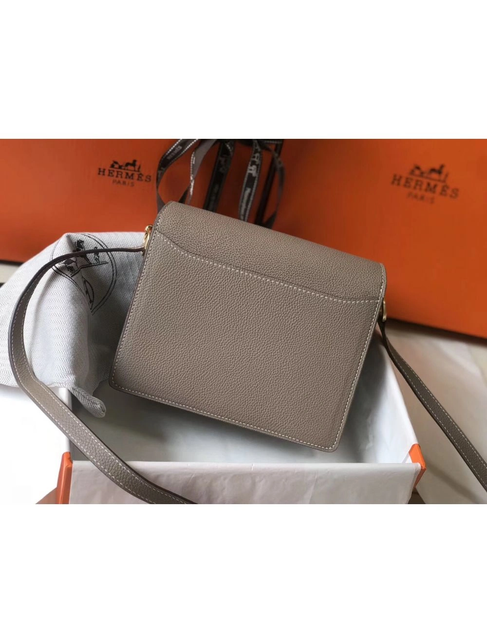Hermes Mini Sac Roulis 18cm Bag In Grey Evercolor Calfskin