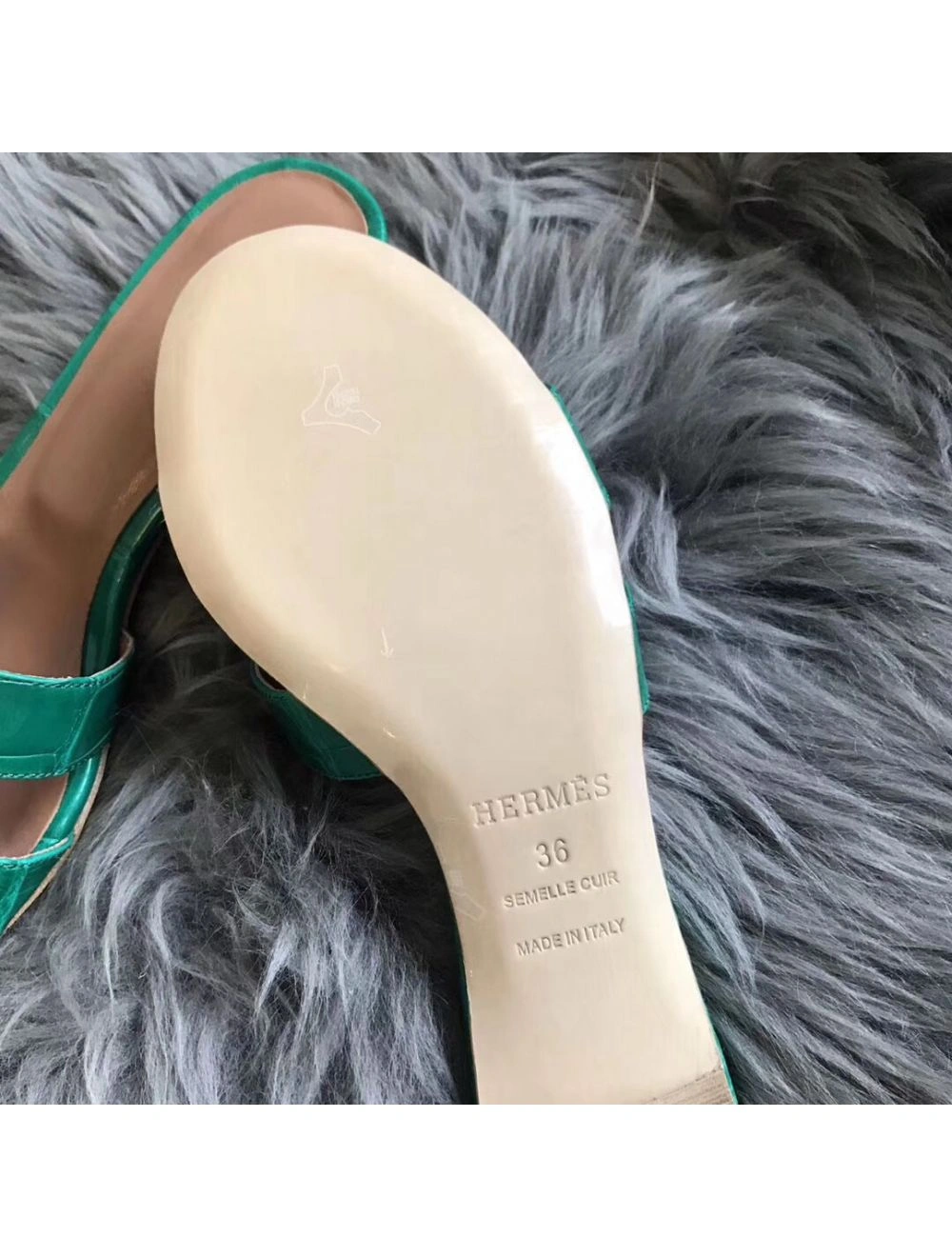 Hermes Oasis Sandals In Bamboo Shiny Niloticus Crocodile