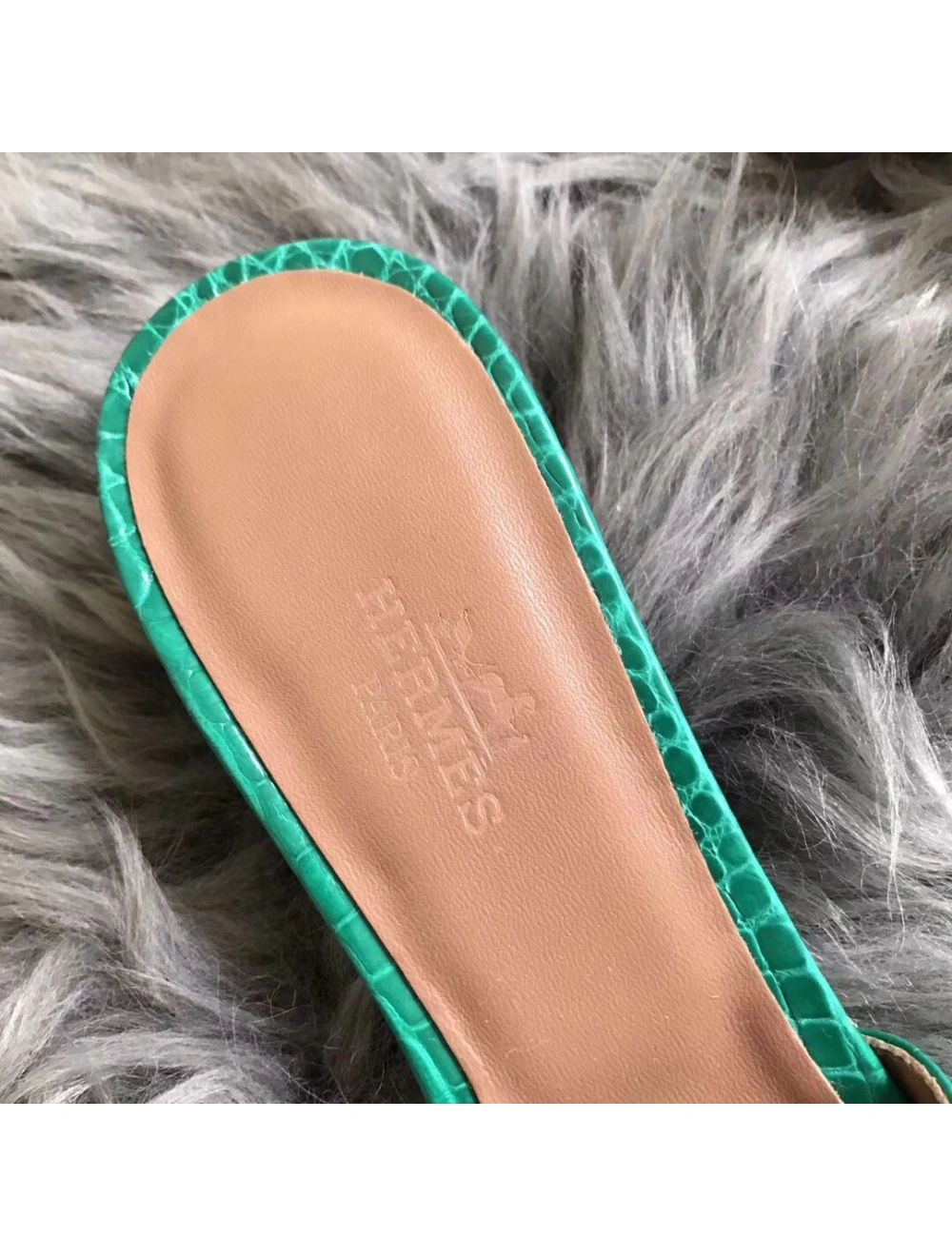 Hermes Oasis Sandals In Bamboo Shiny Niloticus Crocodile