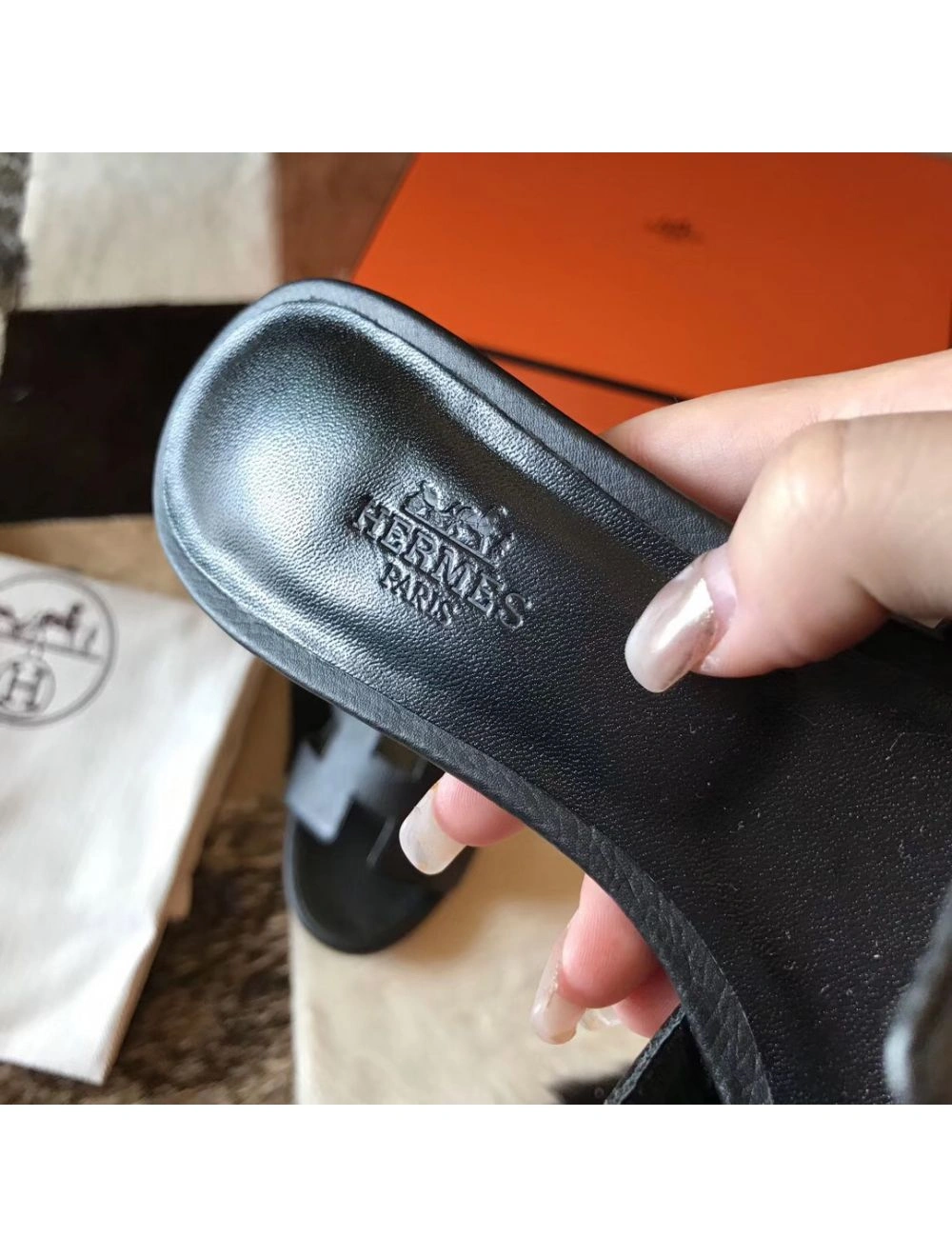 Hermes Oasis Sandals In Black Epsom Leather