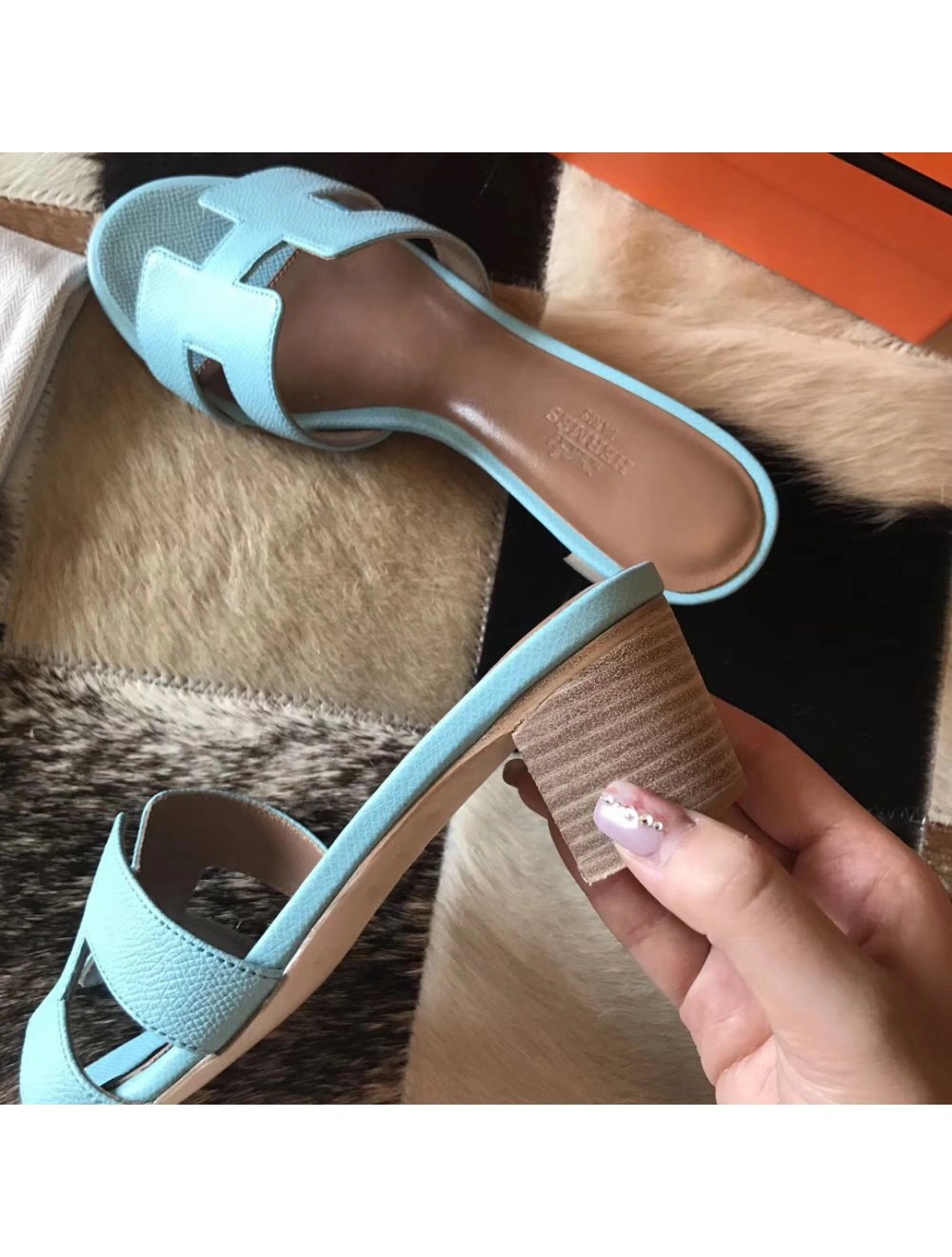 Hermes Oasis Sandals In Blue Atoll Epsom Leather