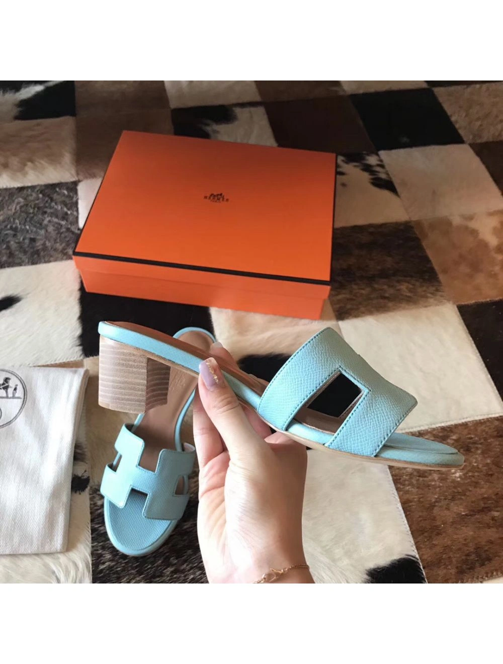 Hermes Oasis Sandals In Blue Atoll Epsom Leather