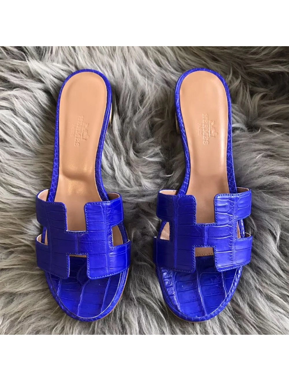 Hermes Oasis Sandals In Blue Matte Niloticus Crocodile