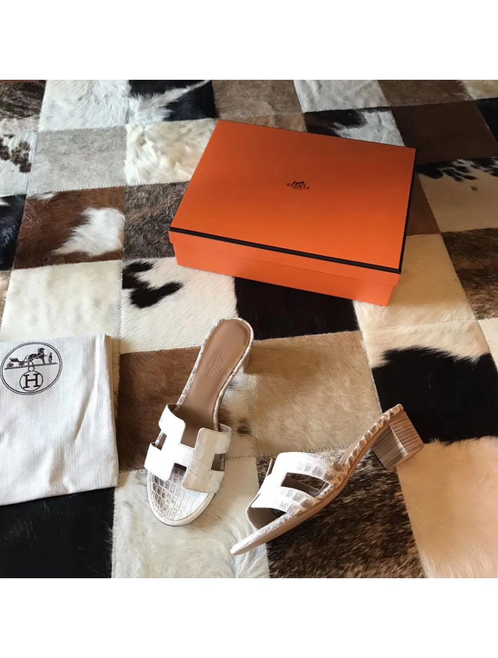 Hermes Oasis Sandals In Himalaya Matte Niloticus Crocodile