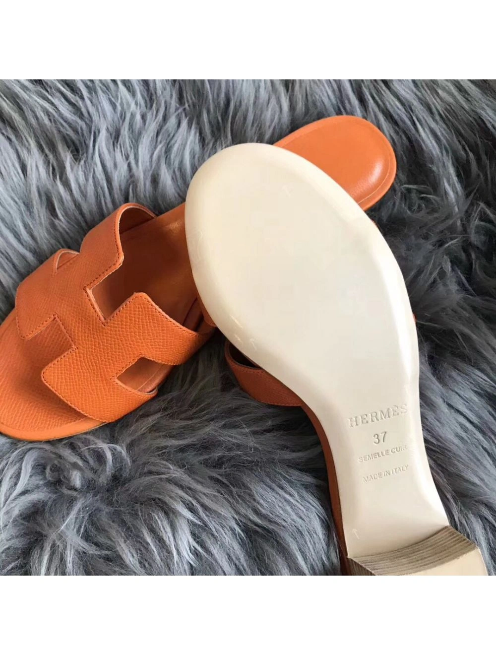 Hermes Oasis Sandals In Orange Epsom Leather